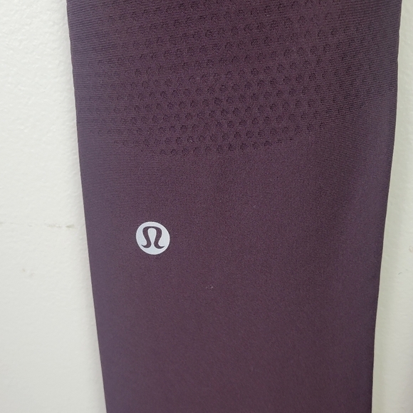 LULULEMON Zoned In Tight Leggings Full Length 2019 Mid Rise Mesh Senseknit 4 - Picture 7 of 12